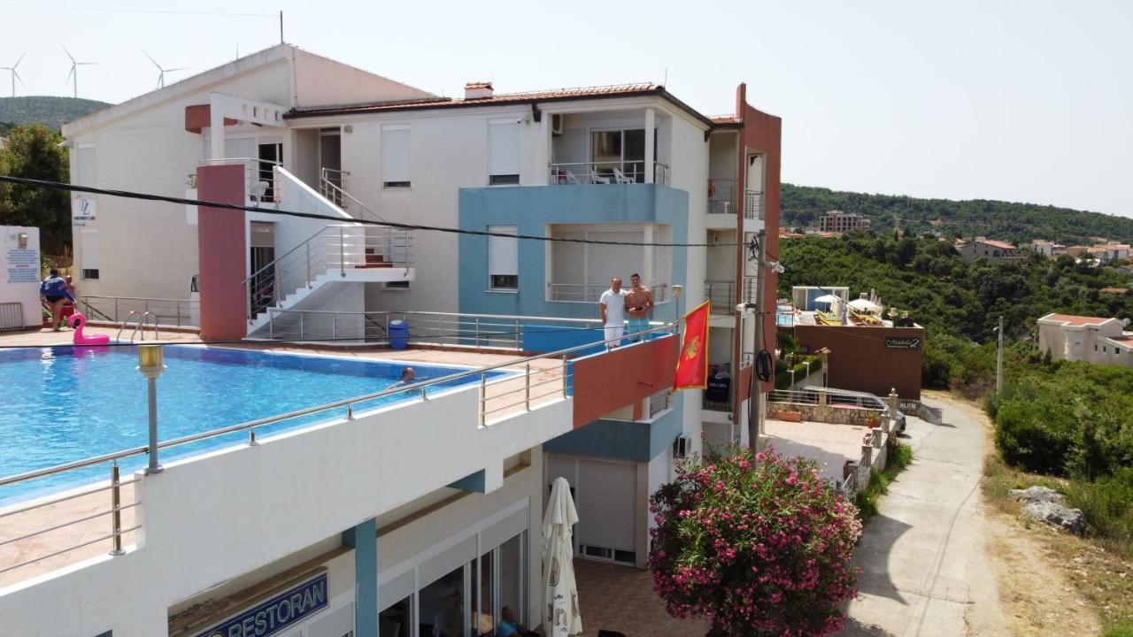 Apartments De Lara Utjeha Luaran gambar