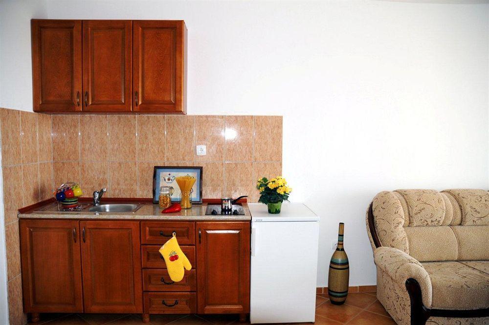 Apartments De Lara Utjeha Luaran gambar