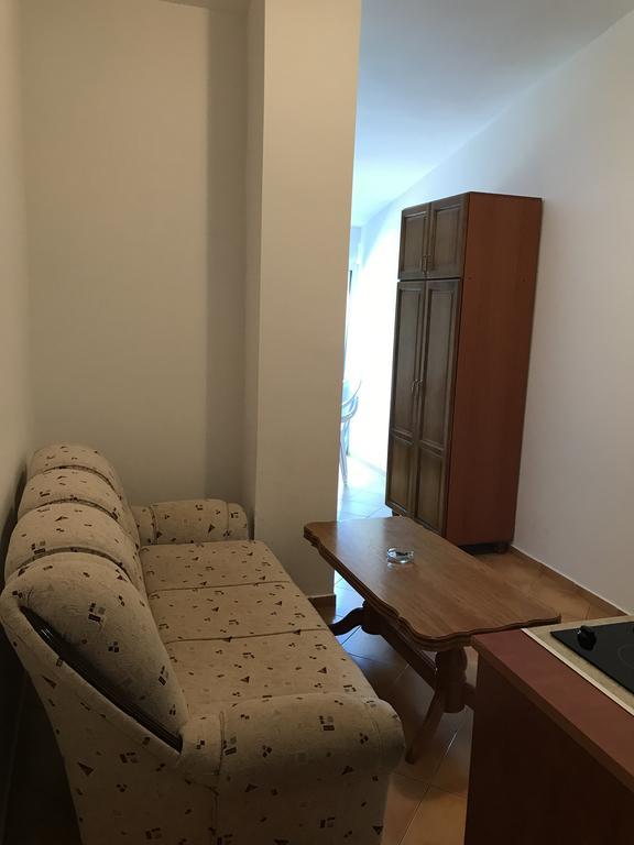 Apartments De Lara Utjeha Luaran gambar