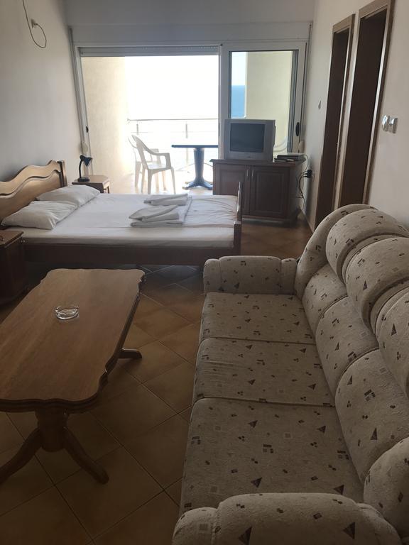 Apartments De Lara Utjeha Luaran gambar